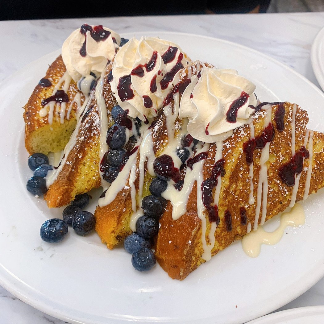 Uncle John's Pancake House 3