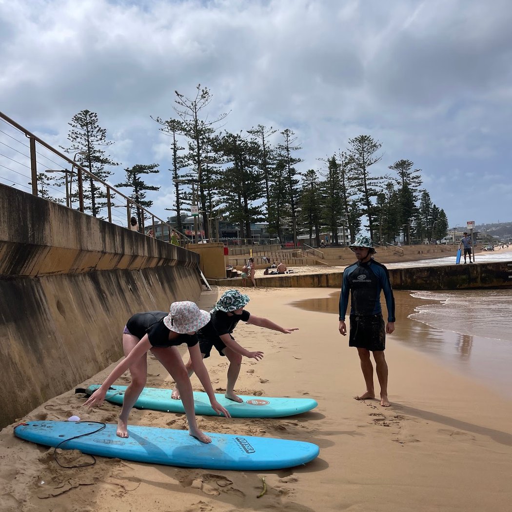 Weekend Group Surf Lessons at Dee Why Beach 3