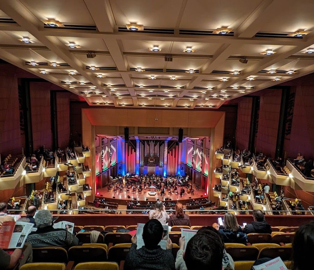 Seattle Symphony: Elf In Concert 1