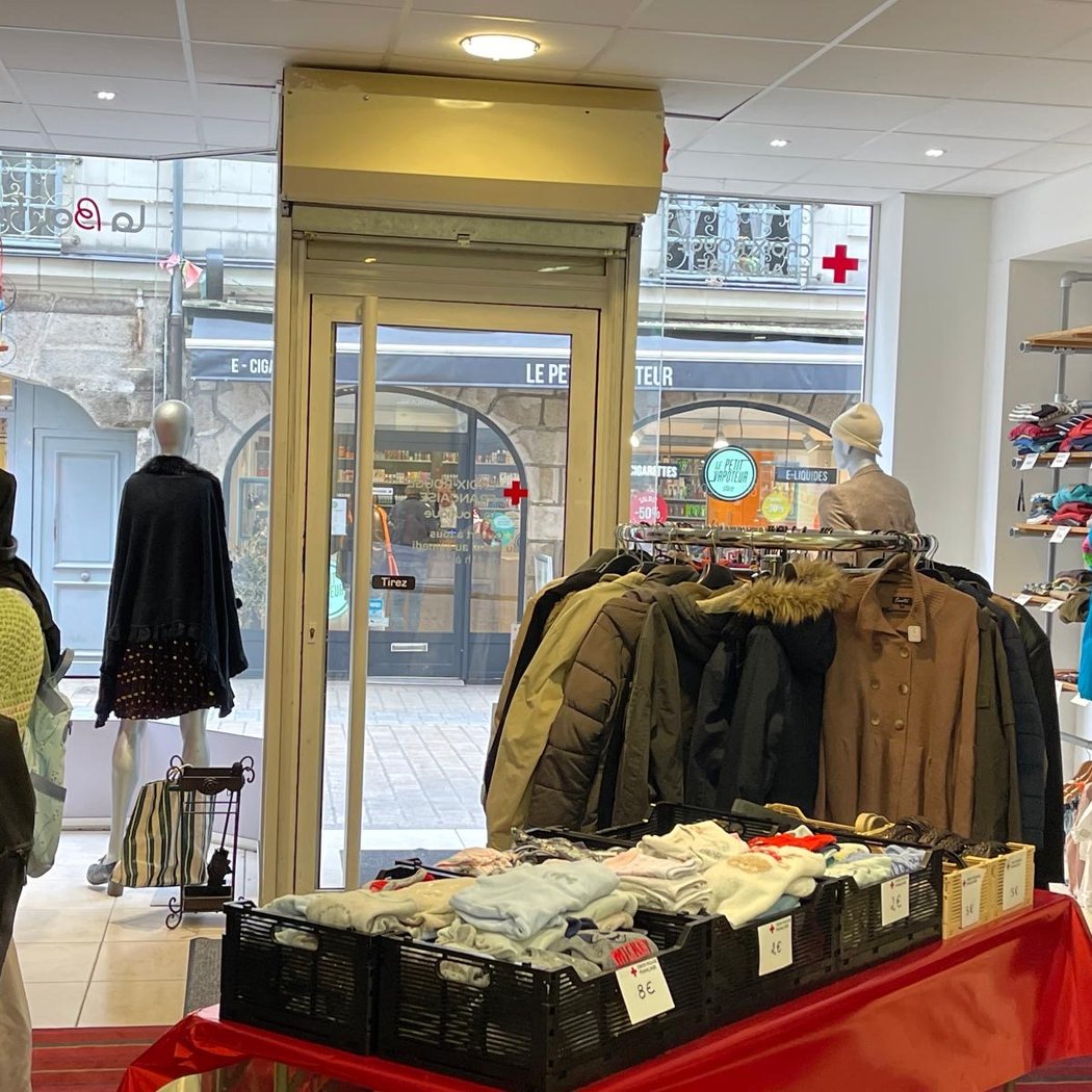 Boutique Croix-Rouge Française 2