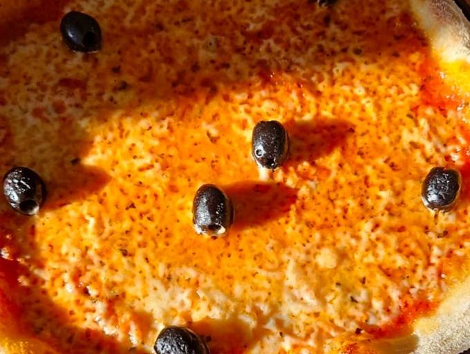 Elinor Pizza 3