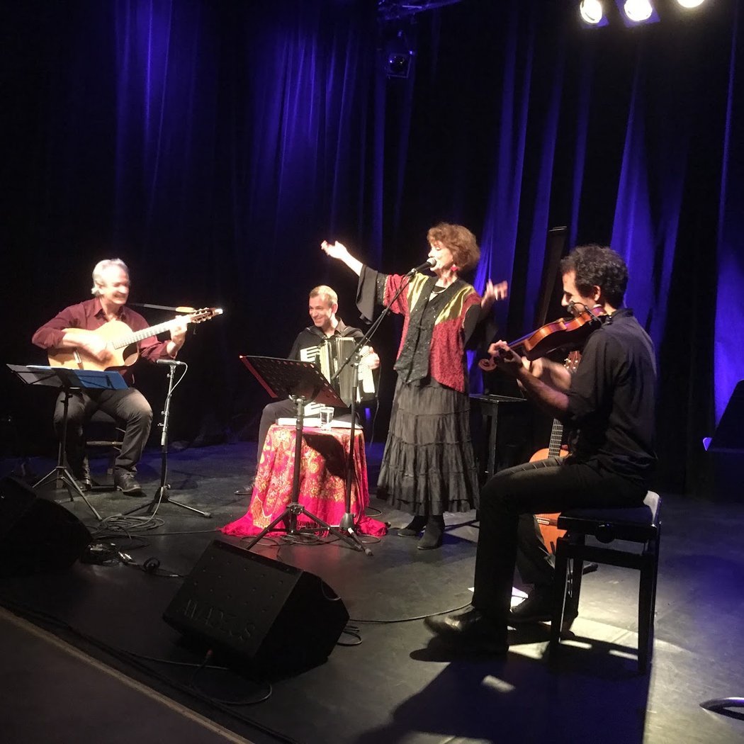 Le Petit Duc - Association théâtre et chansons 2