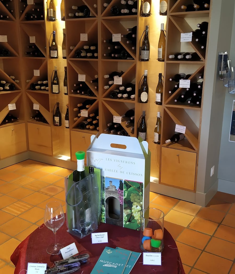 Cave des Muscadet 2