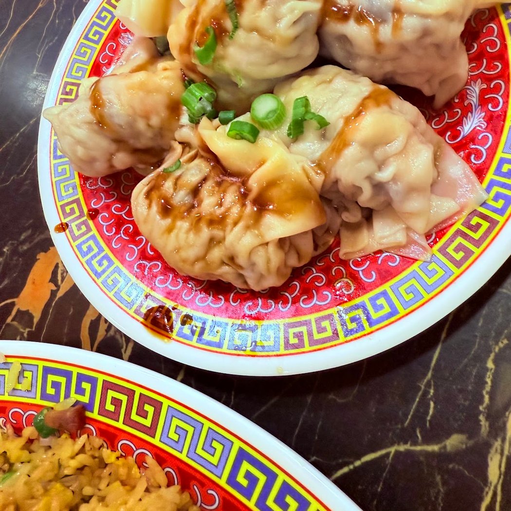 Mei Lai Wah | Wonton Noodle Garden 1