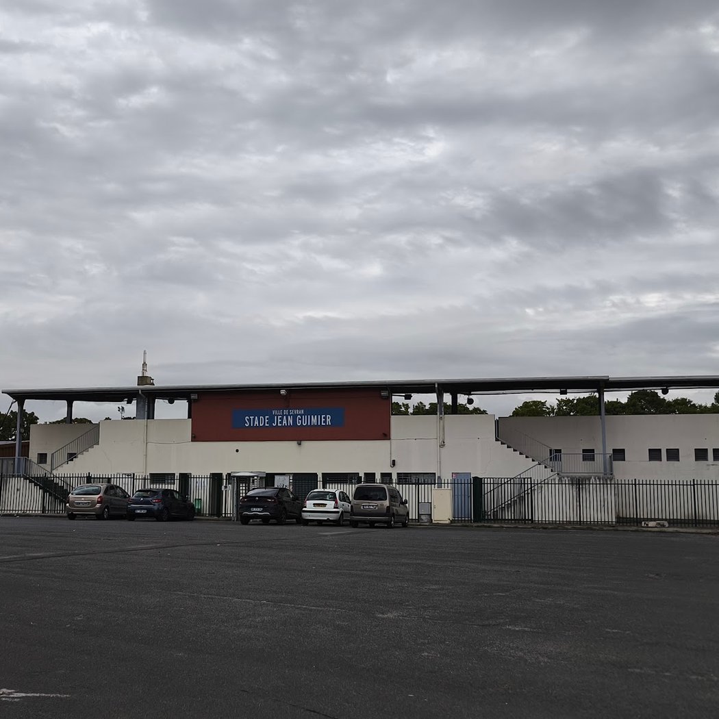 Stade Jean Guimier 3