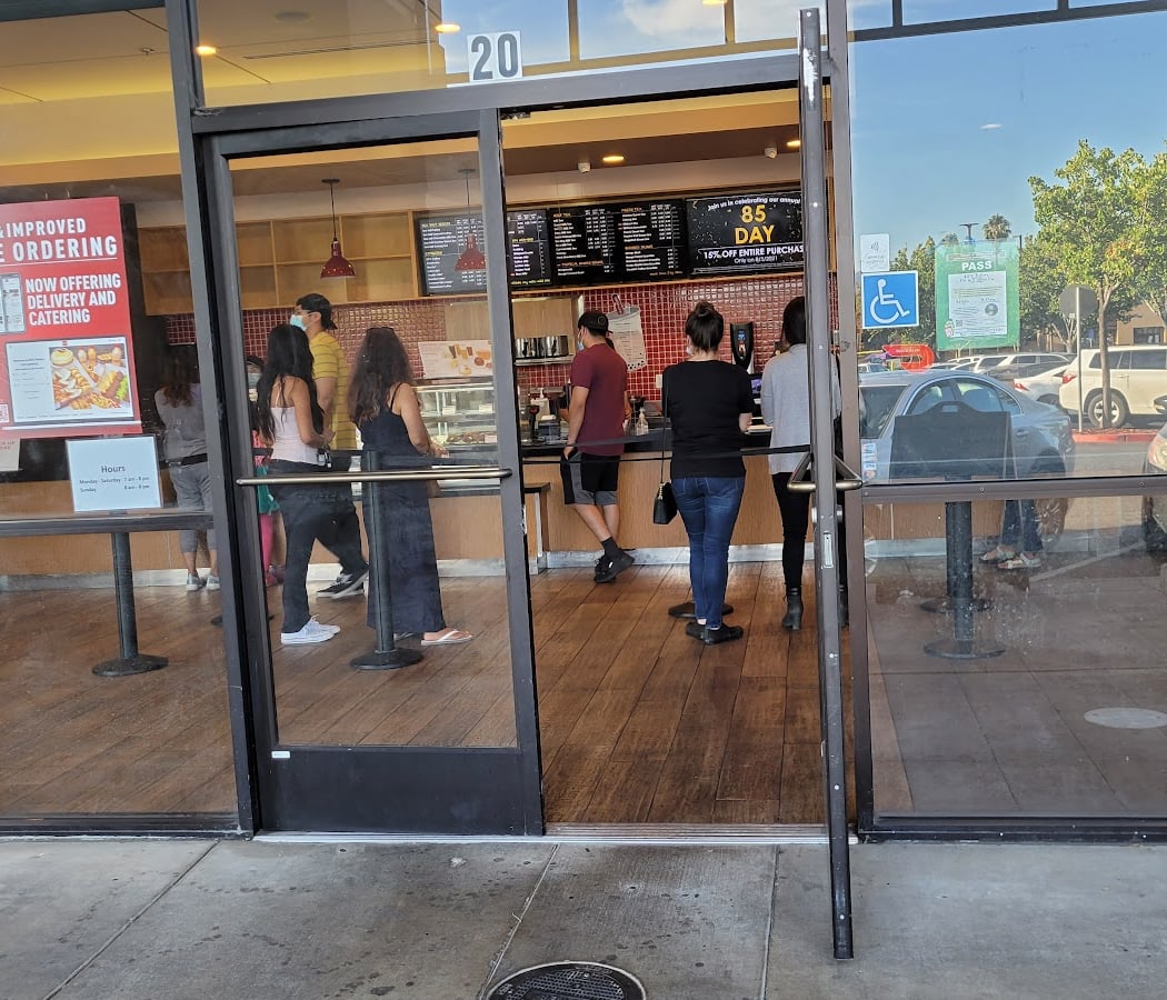 85°C Bakery Cafe - Waterford 2