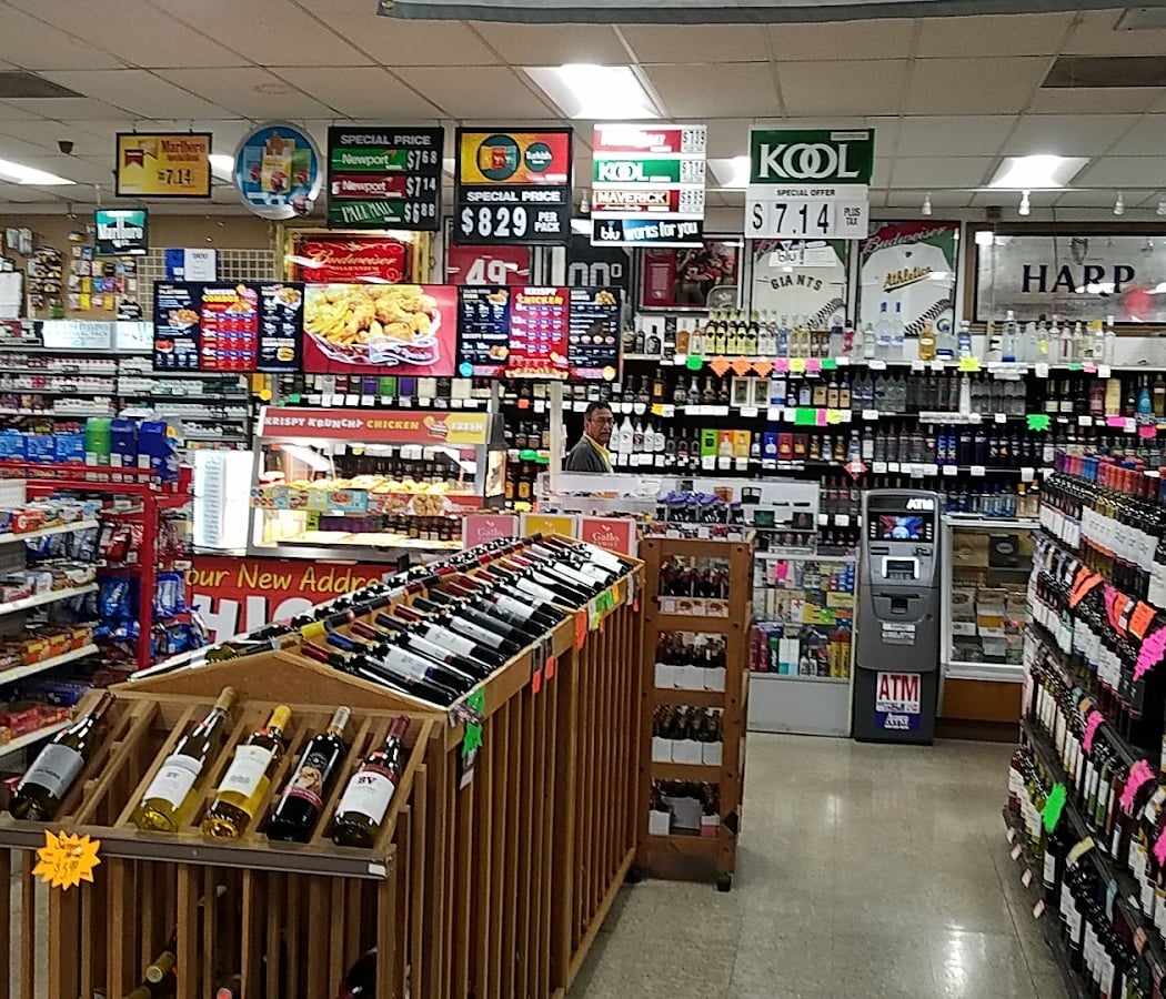 Dave's Liquors 3
