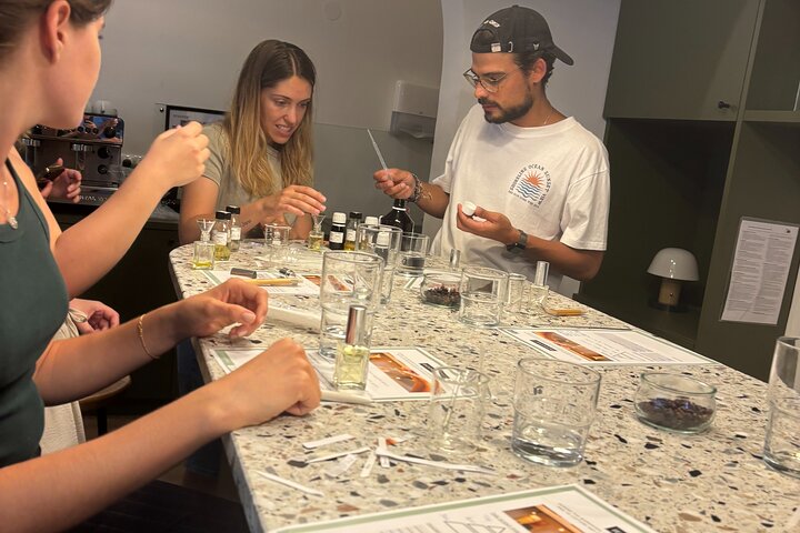 Interactive Perfumery Workshop in Munich 2