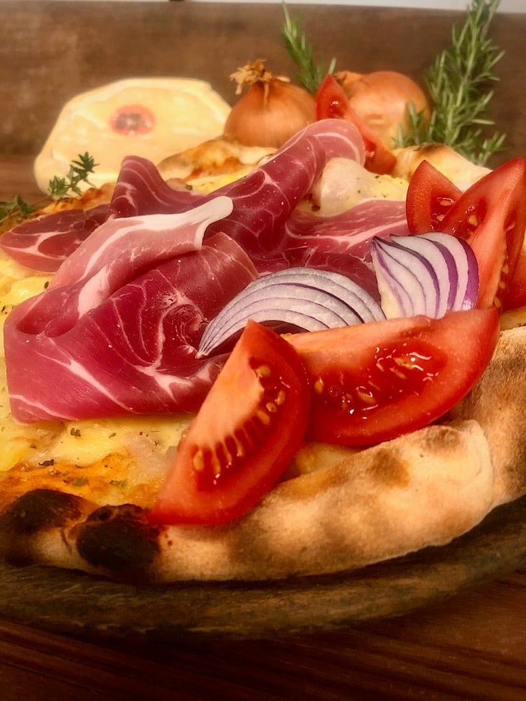La Tuile Romaine 1