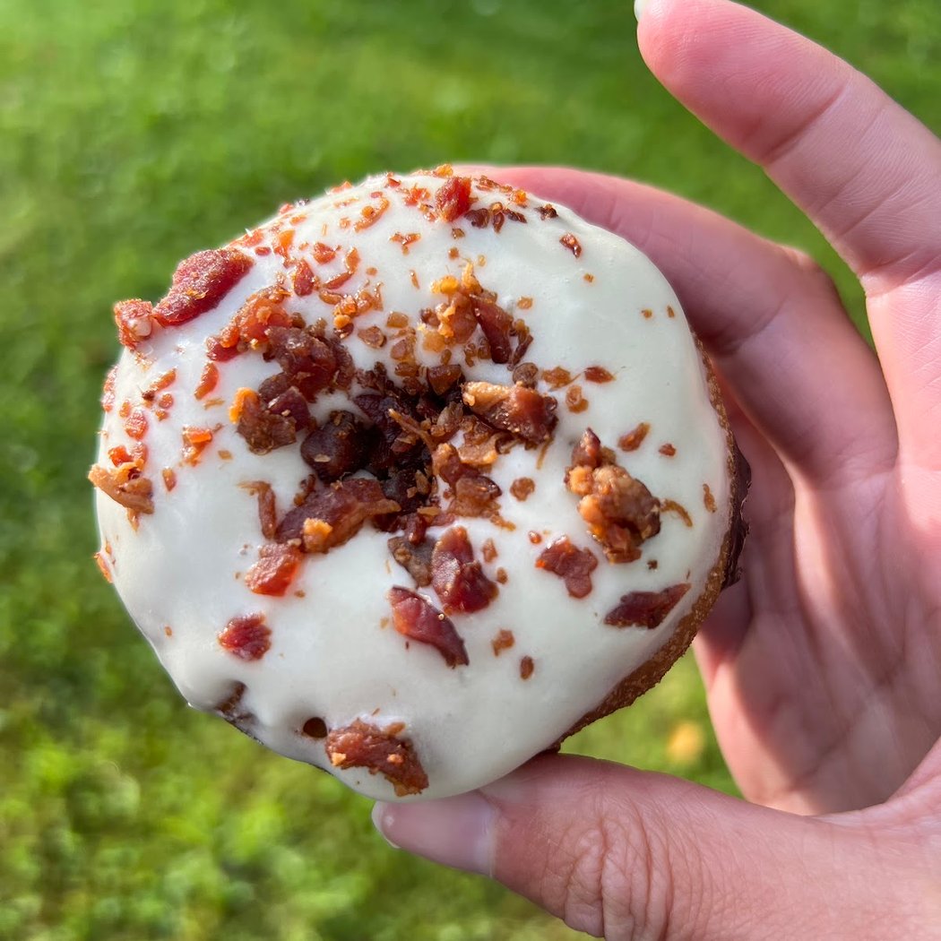 Fred's Coffee & Donuts 1