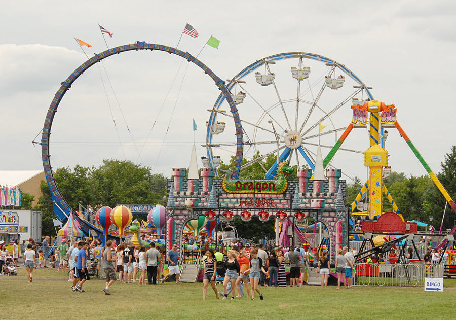 Palatine Jaycees Hometown Fest Parade & Carnival 1