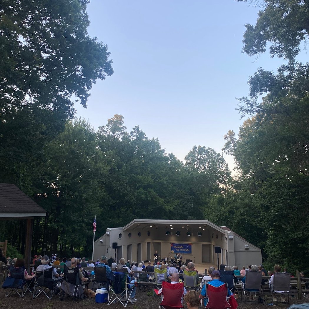 Music at Arrowbrook Centre Park 1