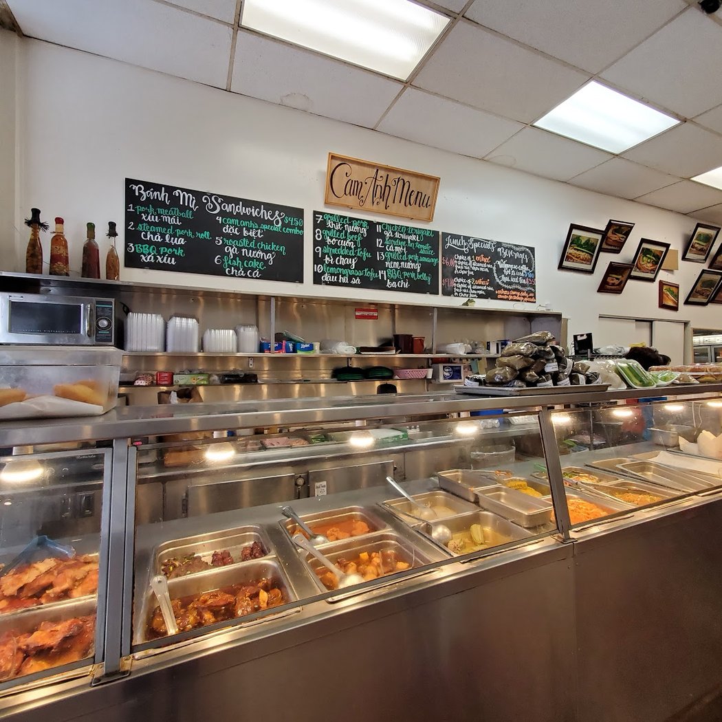 CAM ANH DELI RESTAURANT 3