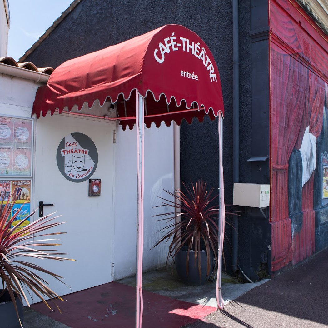 Cafe Theater Carcans 3