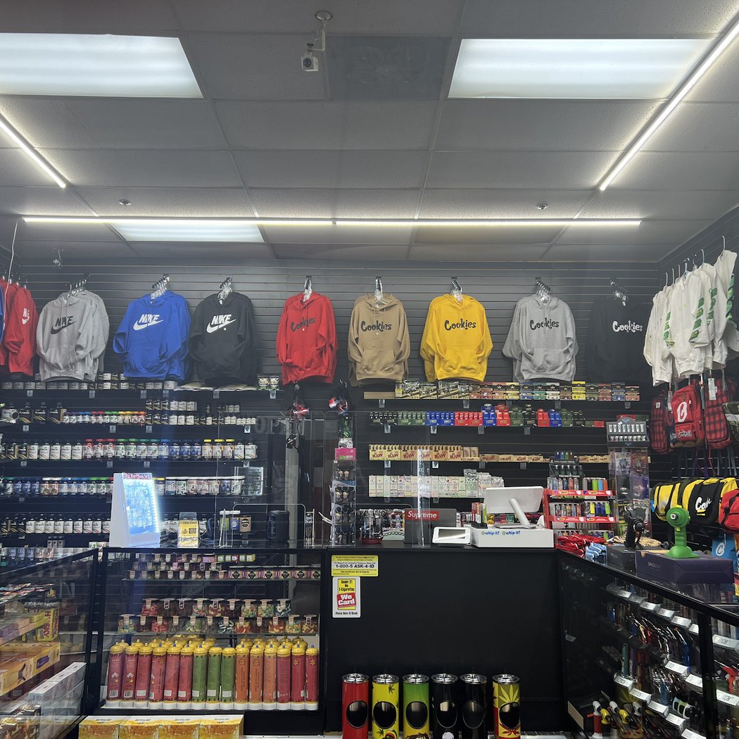Lux Gift shop 3