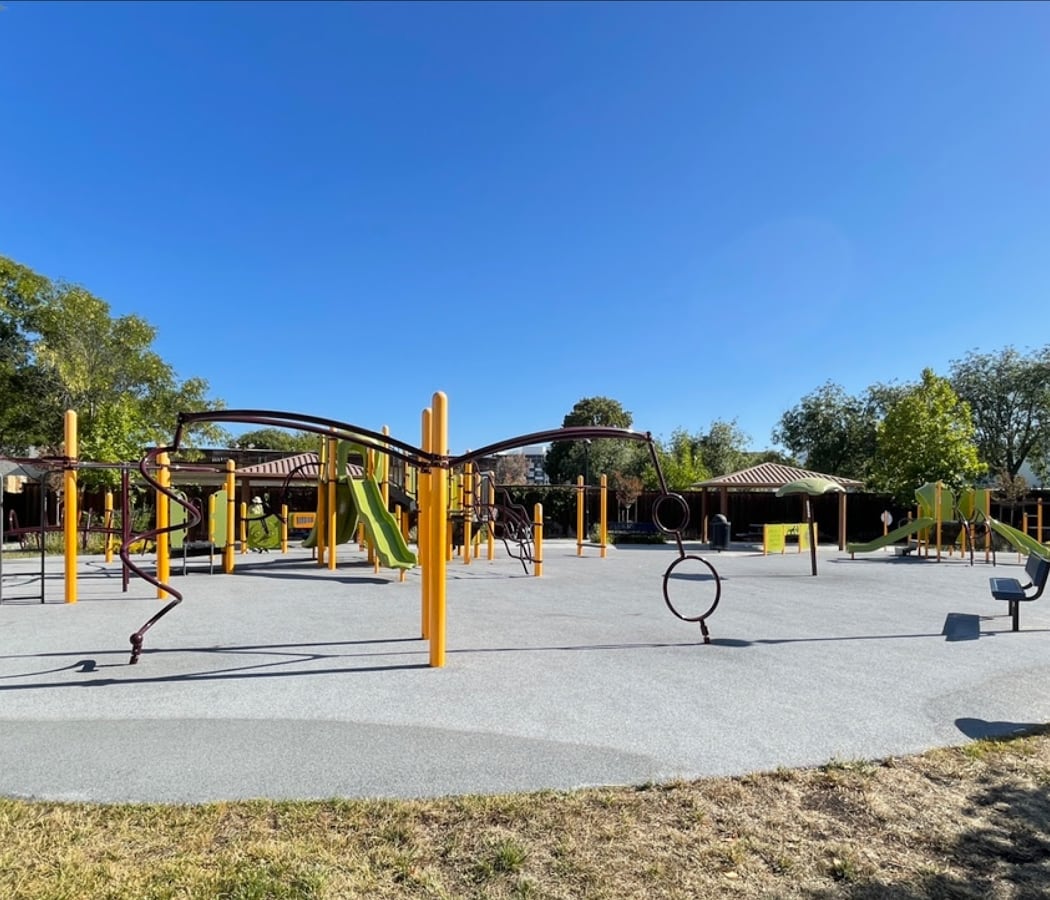 Augustus Rathbone Park 2