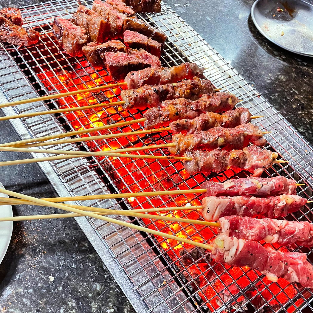 Xi Top BBQ 西塔烧烤 1