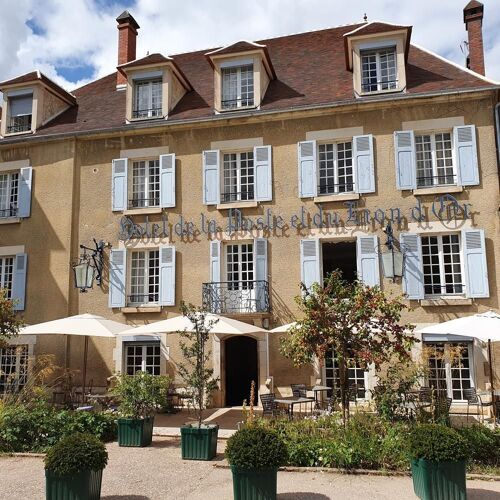 RESTAURANT L'ÉTERNEL- Hôtel de la Poste et du Lion d'Or 2