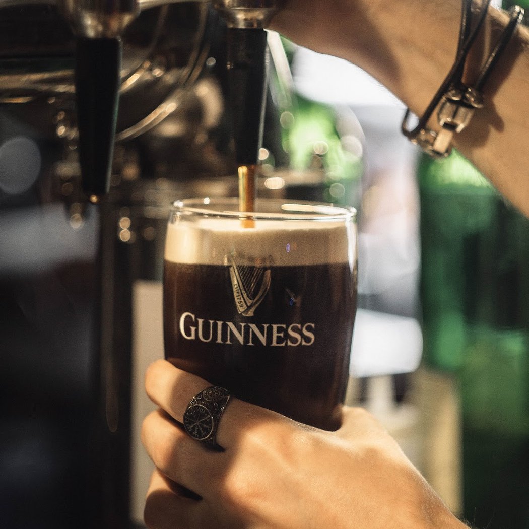 Kelly's Pub 3