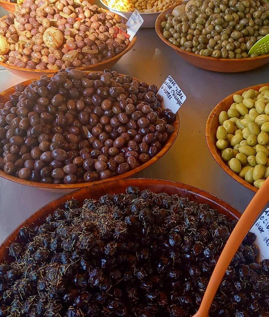 Arles Market 1