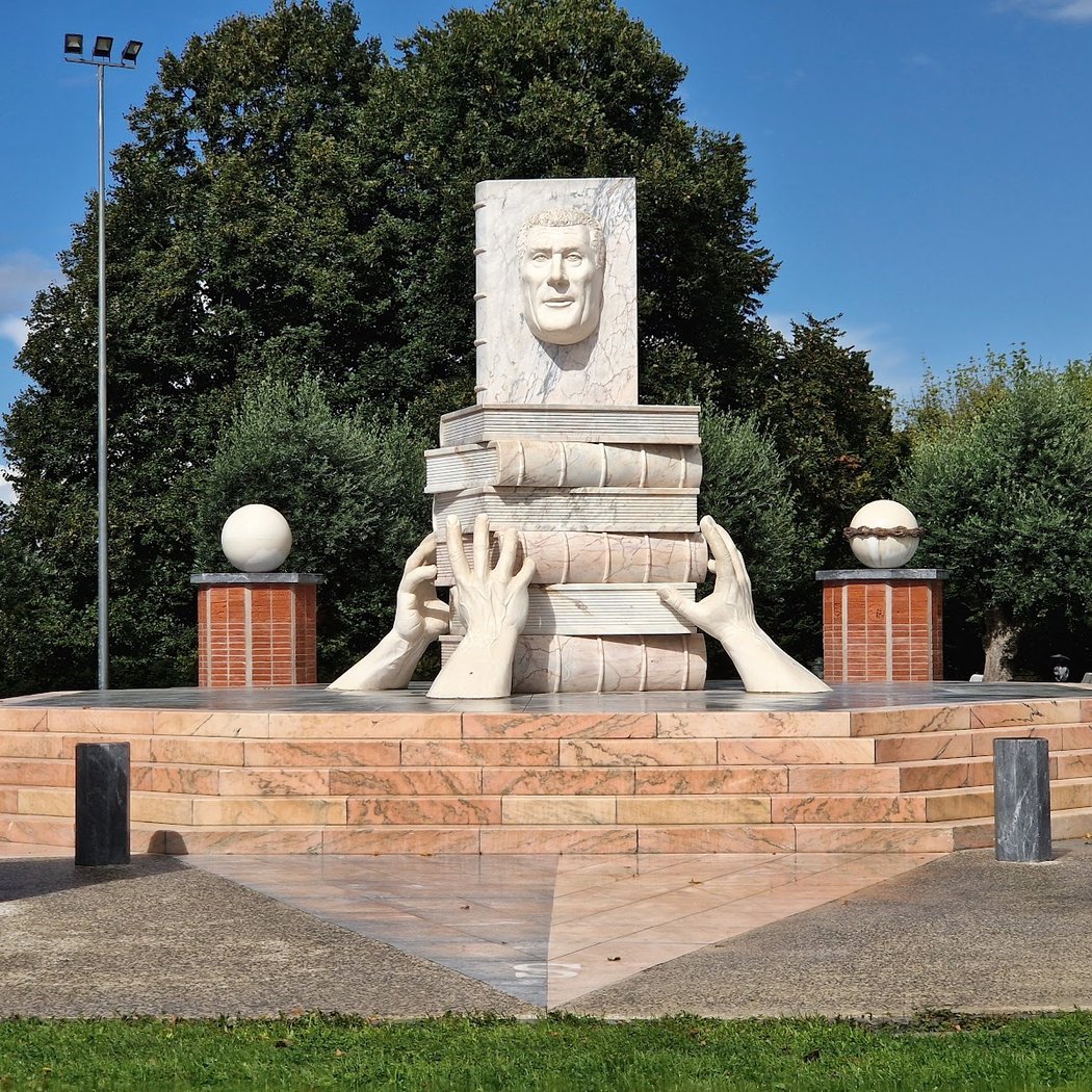 Hommage à Louis Talamoni 1