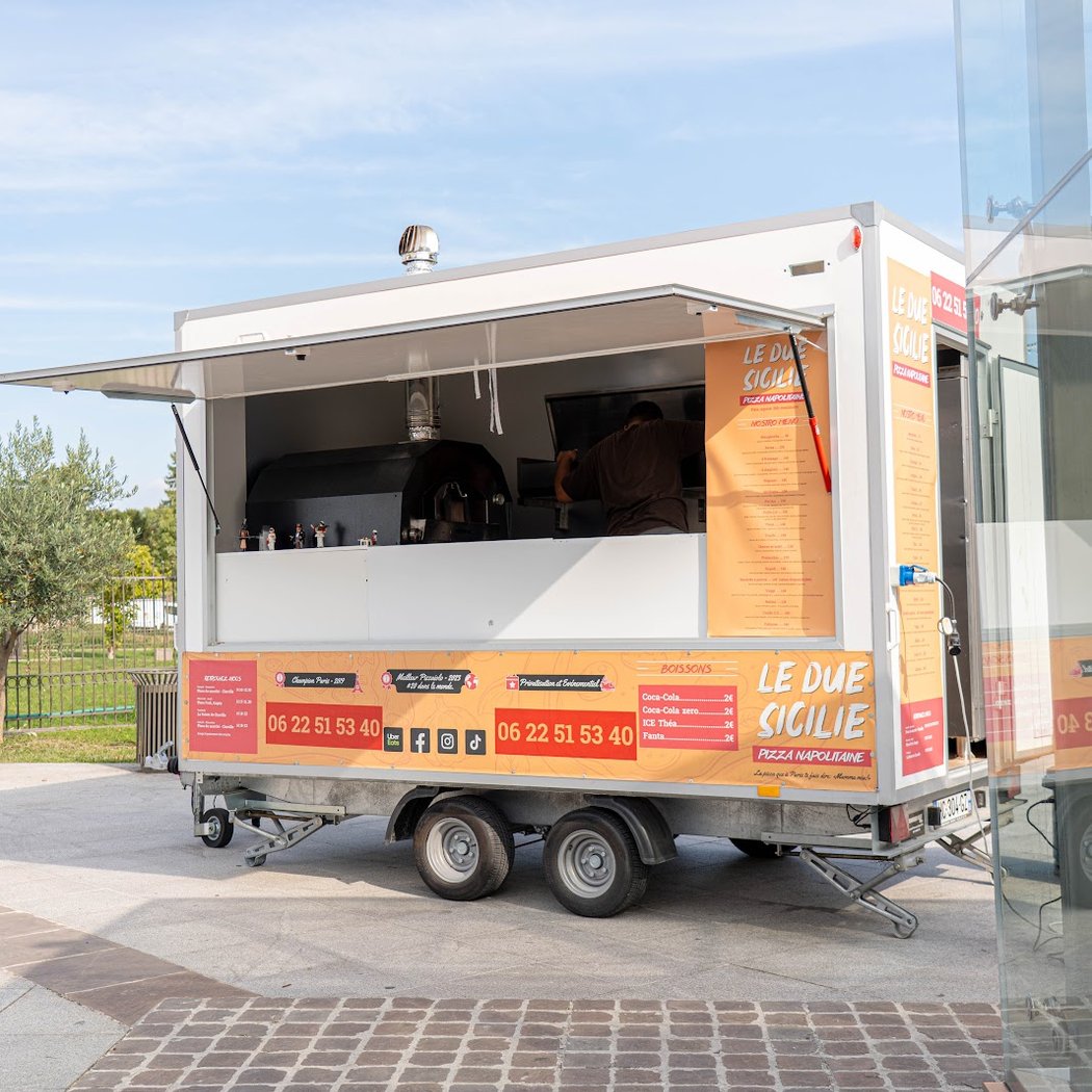 Le Due Sicilie - Food truck - Place du marché Chaville 3