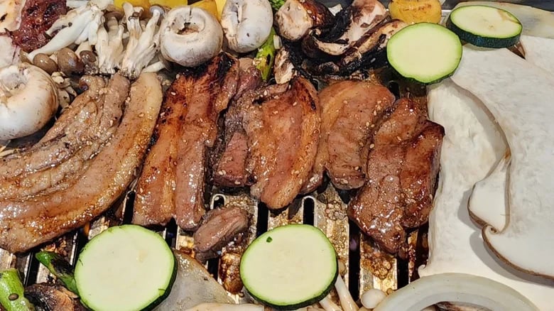 Park's BBQ 2