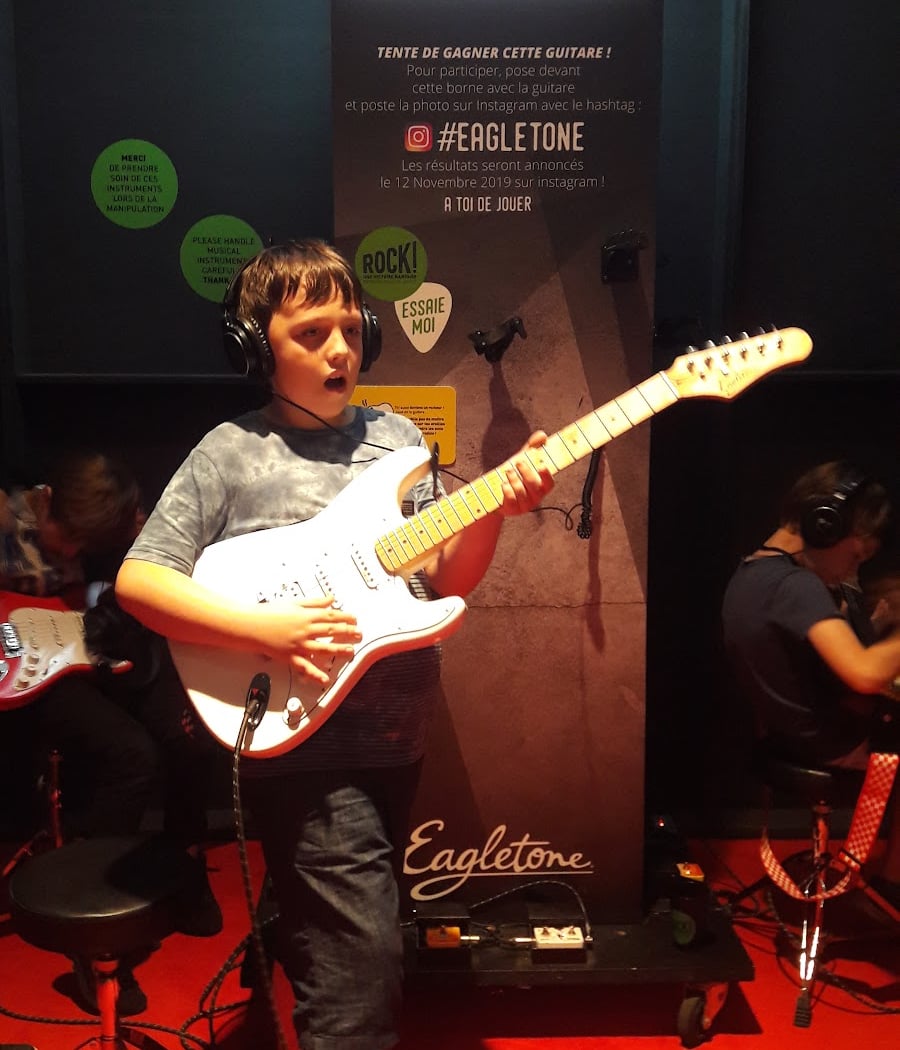 La Maison Qui Rend Fou - Music School 1