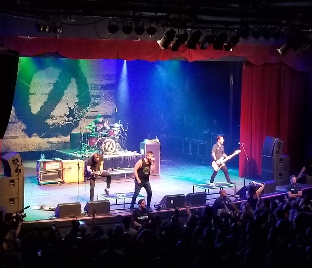 Blink 180true 1