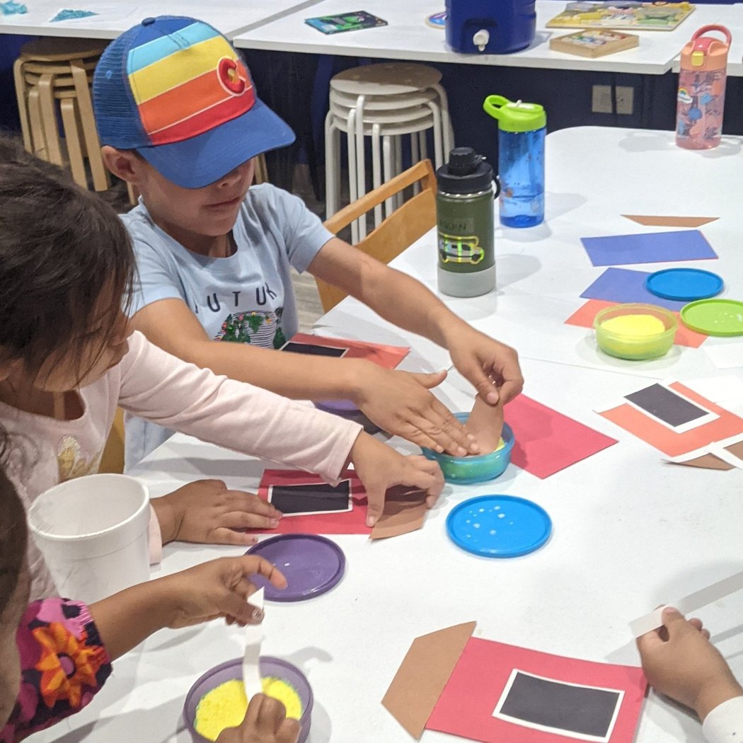 Luna y Cielo Play Cafe 1