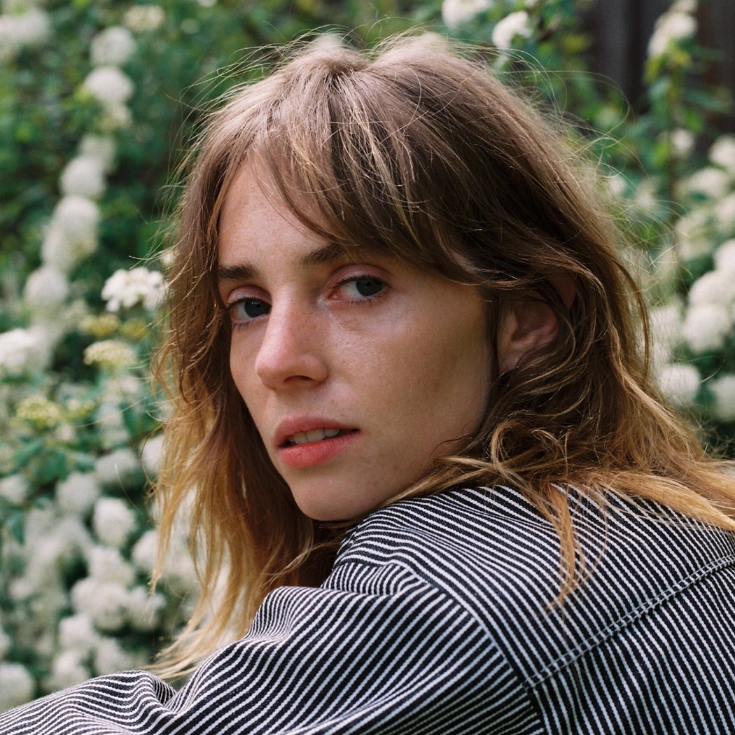 Q&A with Maya Hawke 1