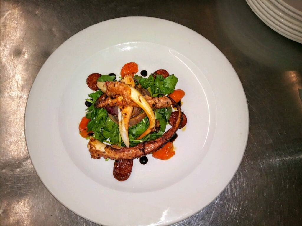 Manny’s Bistro 3