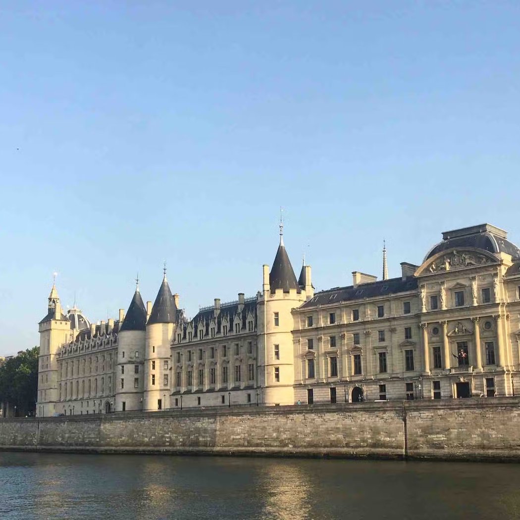 Paris Boat Club - Croisières privées à Paris 2