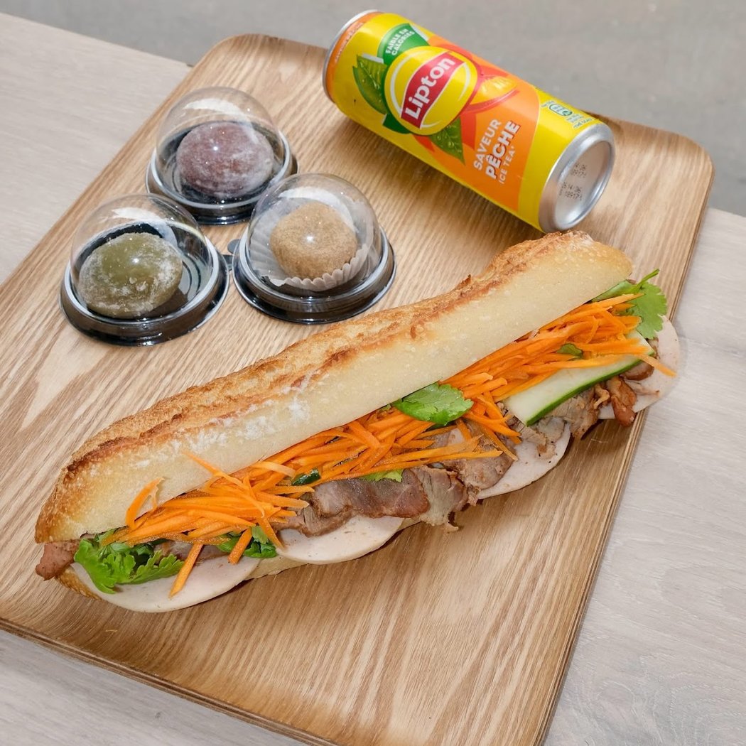 Bún Tea (Bubble Tea & Bánh Mì) 3