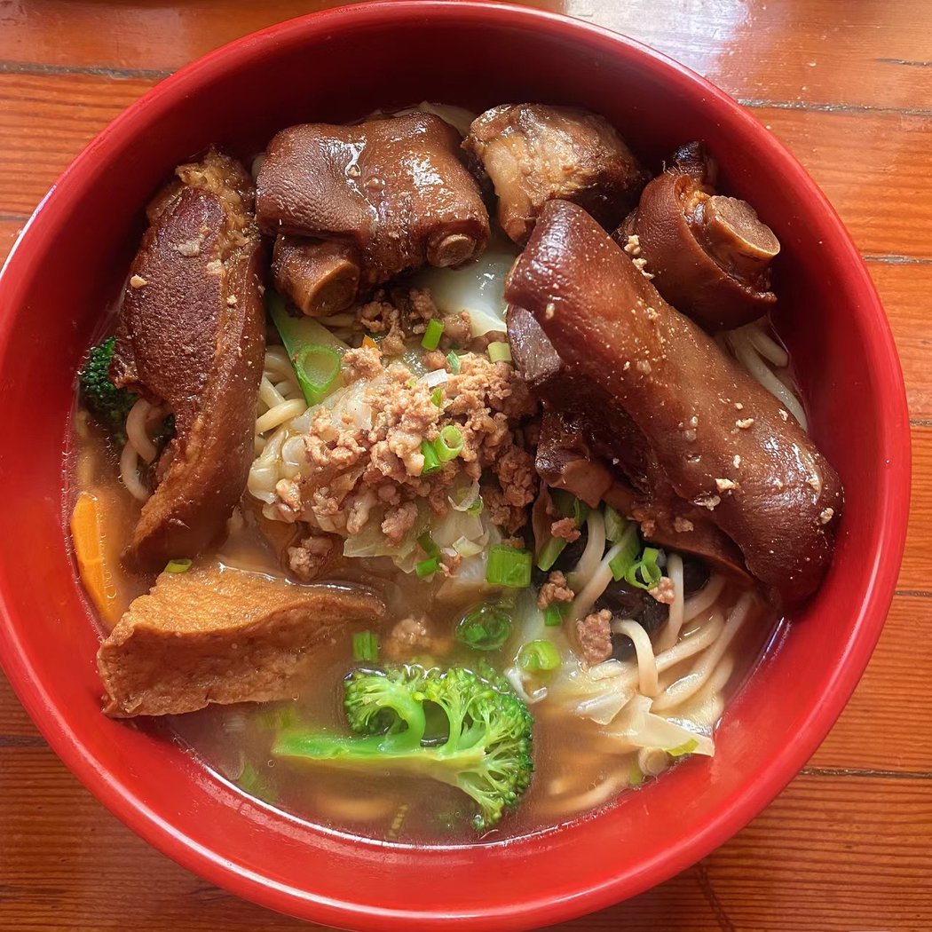 Aki's Japanese Restaurant 3