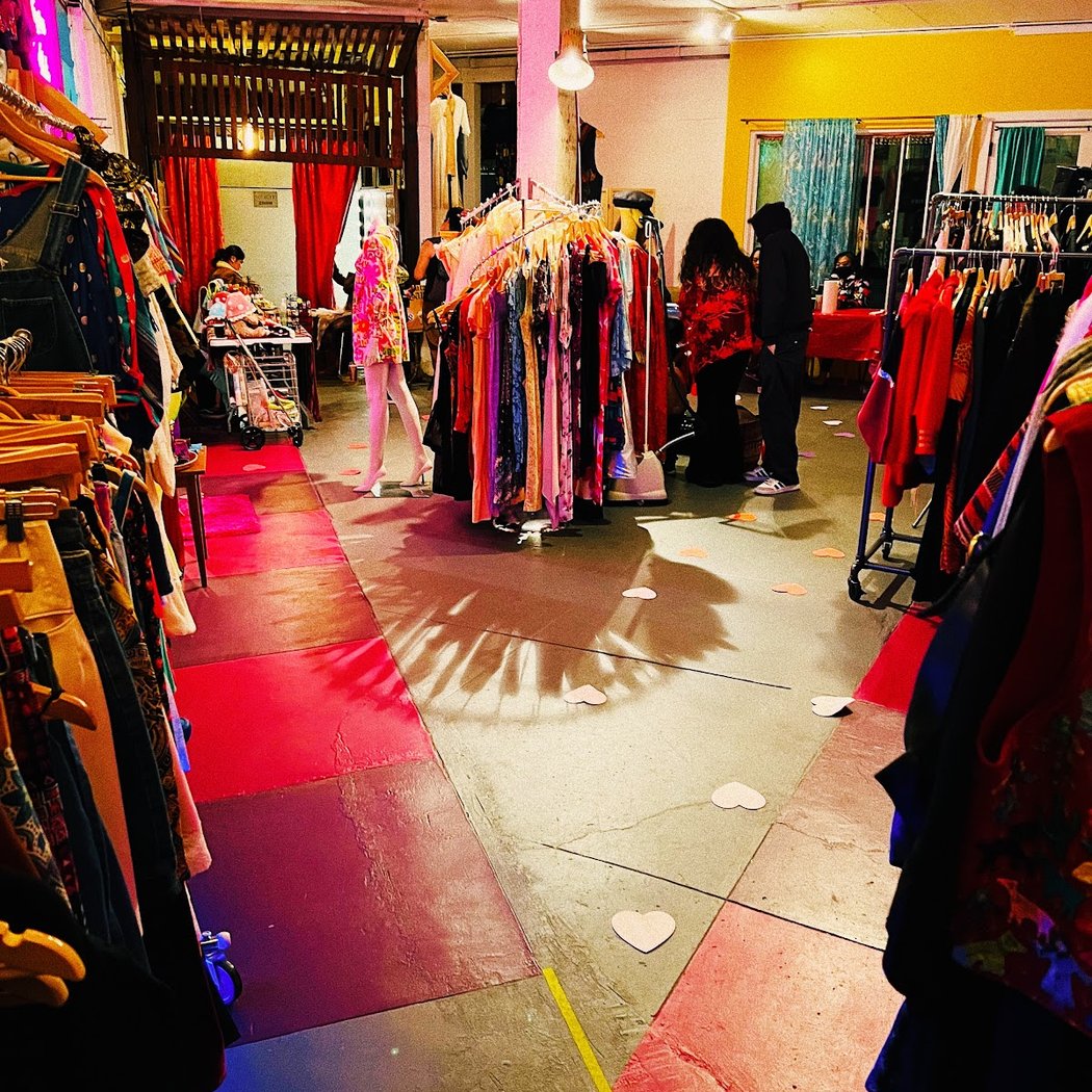 Empress Vintage Studio SF 3