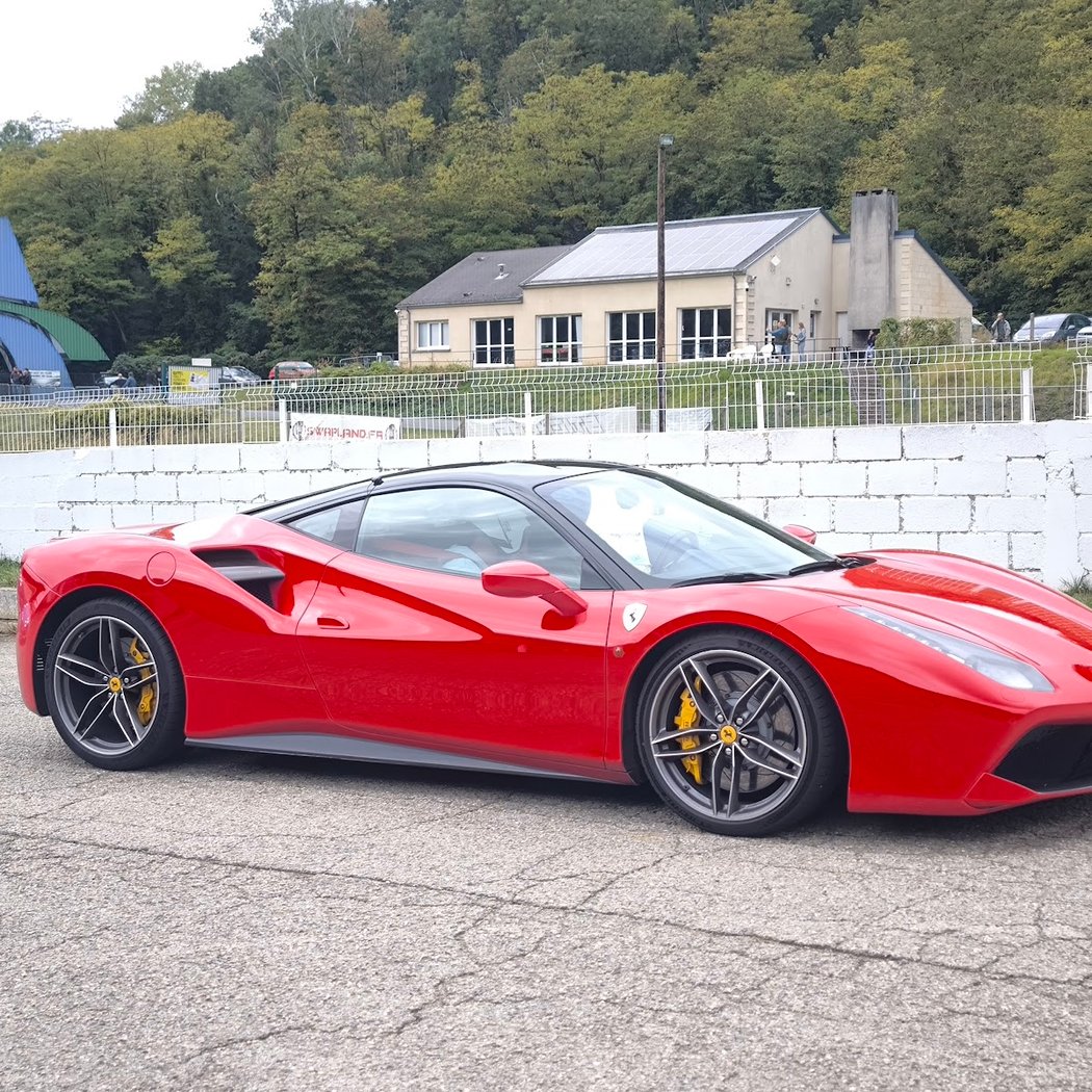 Stage de Pilotage Ferrari 4