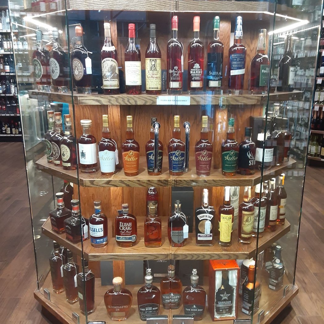 Central Perk Wine and Spirits 3