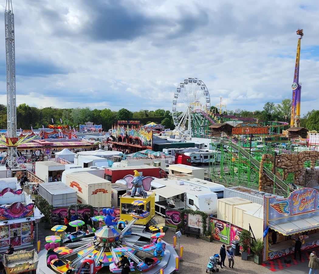 Berlin autumn fun fair 1