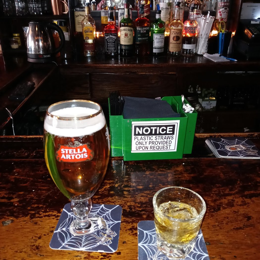 Flynn's Garden Inn 2