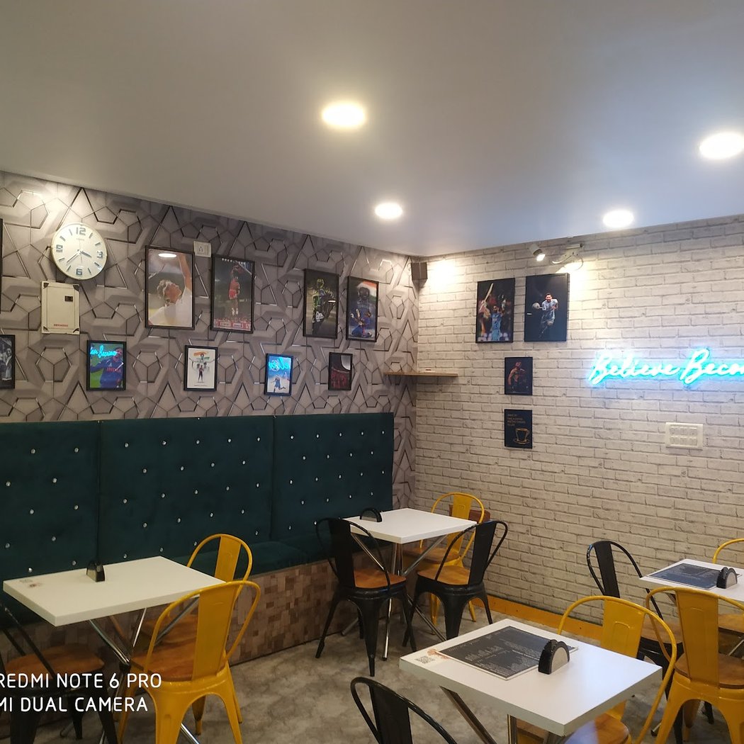 Cafe Arena 3