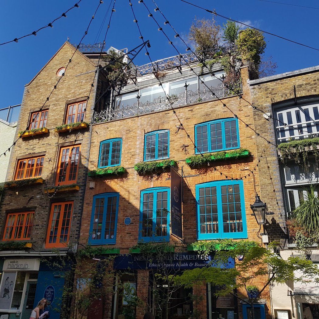 Neal's Yard 2