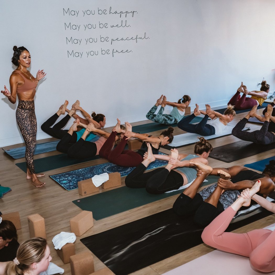 Fiery Flow (heated 86°) with Carla Herzenberg 1