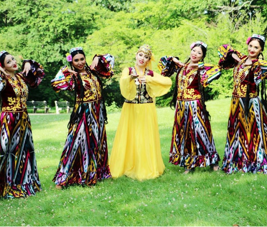 Caucasian Dance (Women) 1