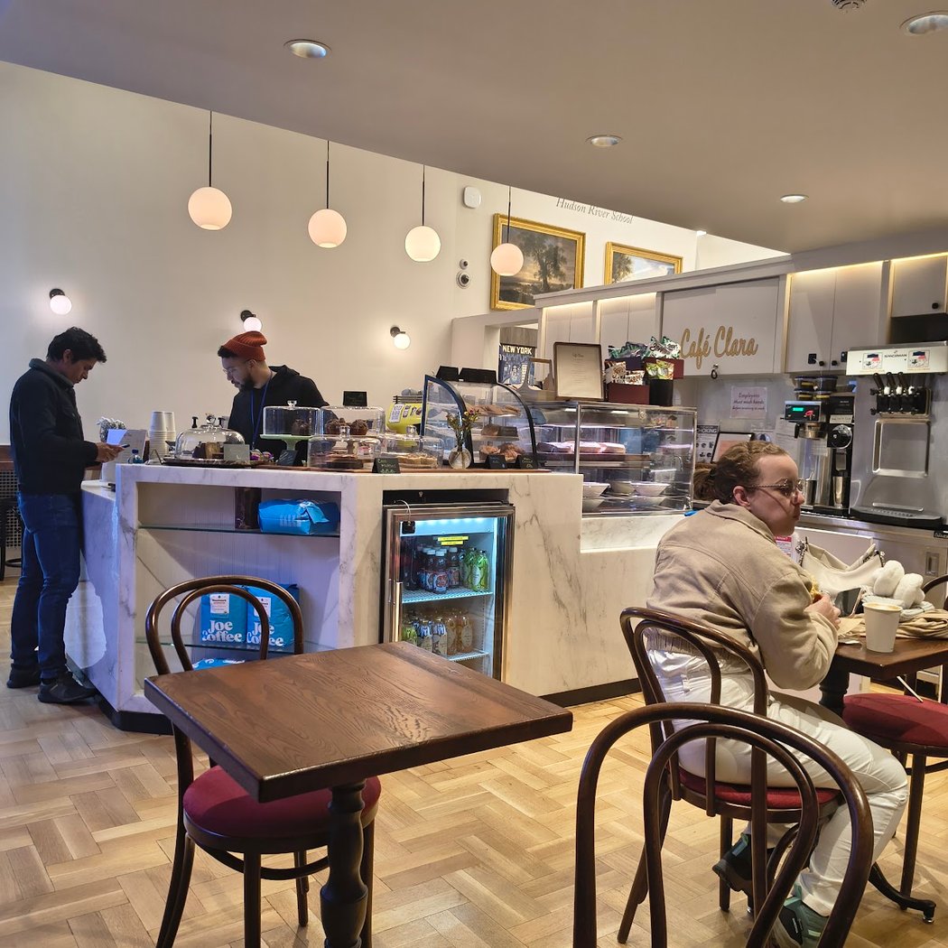 Cafe Clara 1