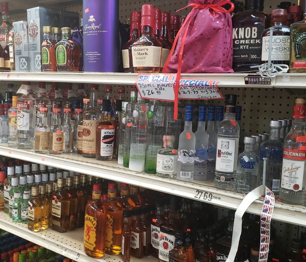DJ Market Liquors 3