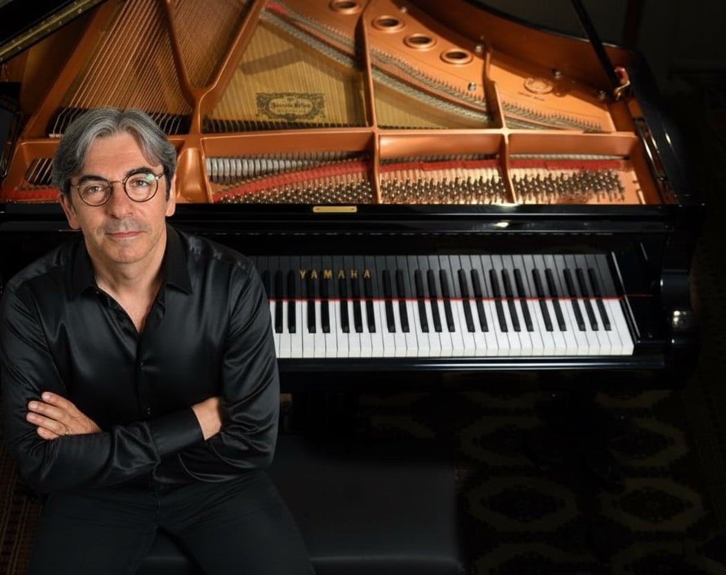 Piano Man – Dominique Fillon