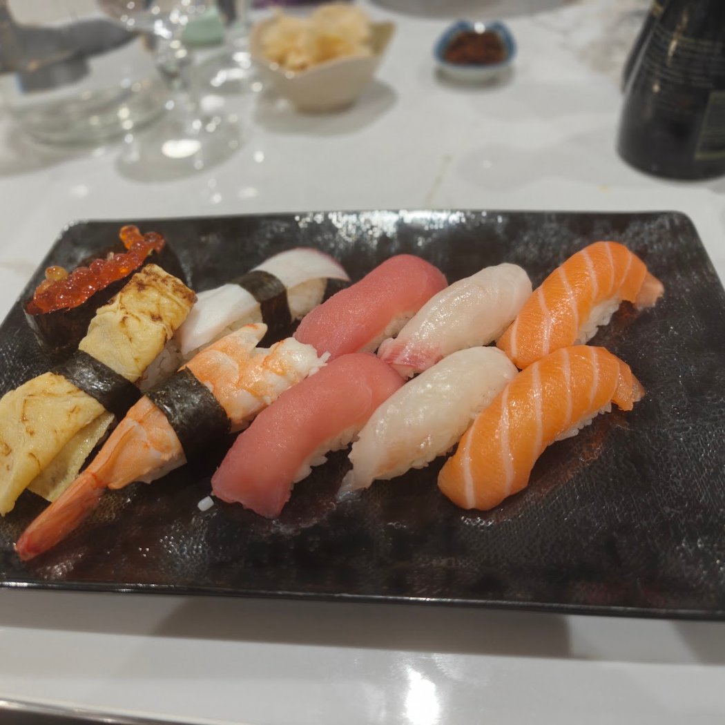 Sushi Resto 4