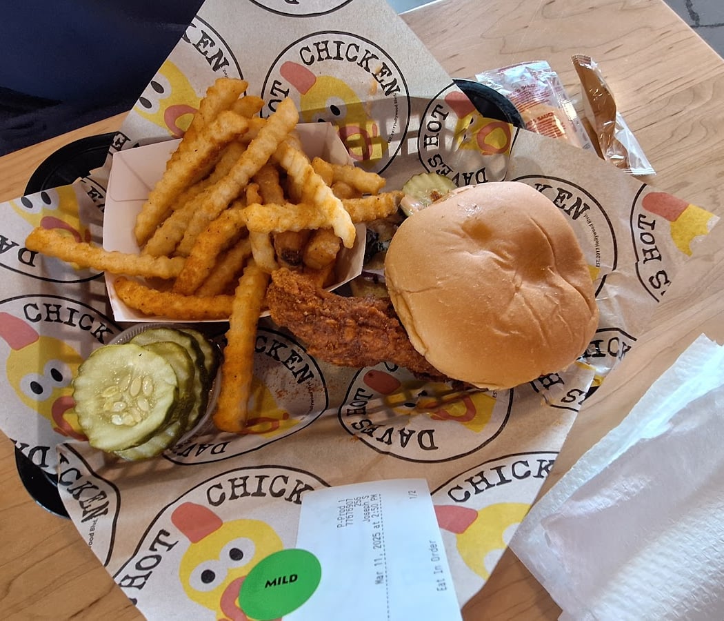 Dave's Hot Chicken 3