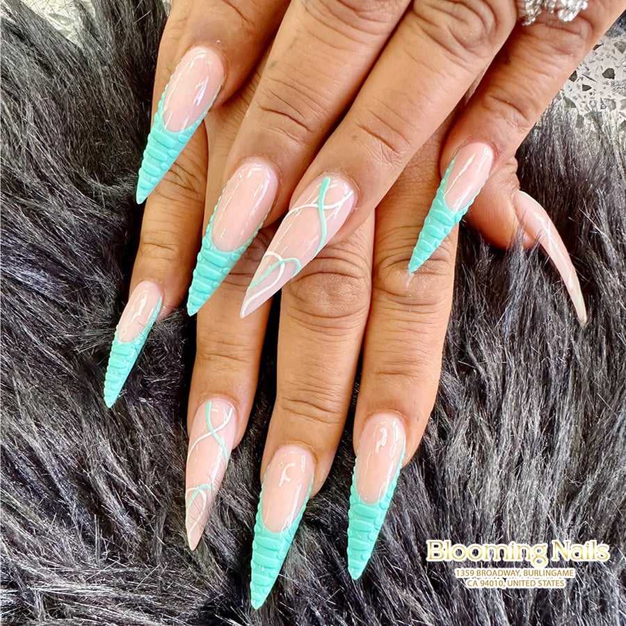 Blooming Nails 3